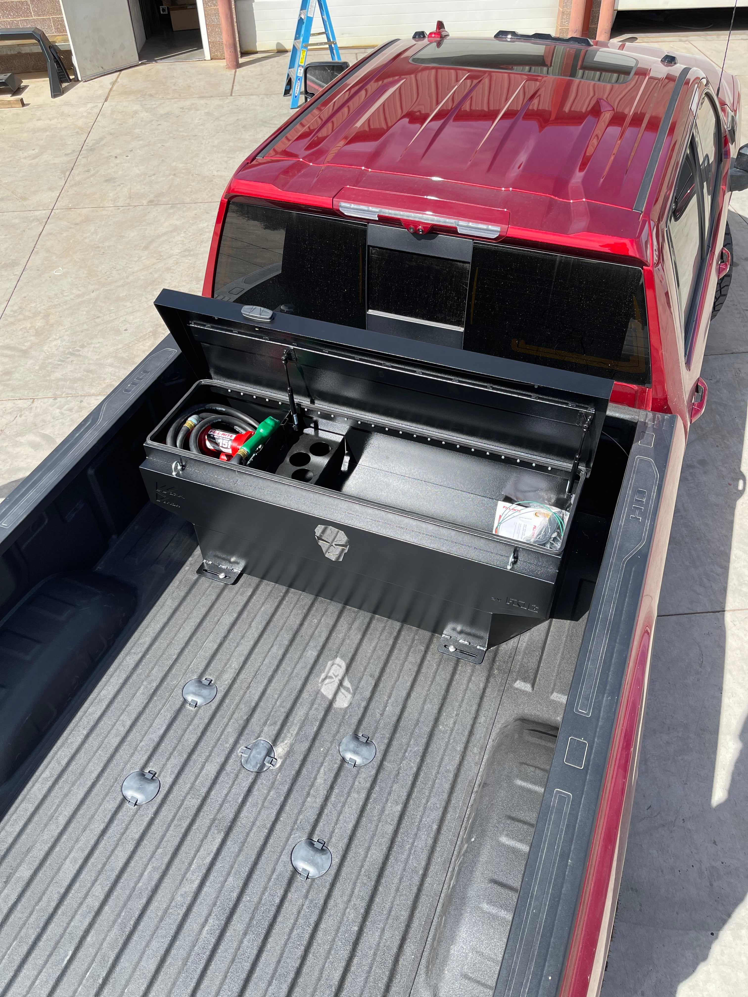 70 Gal. Single Cell Fuel Transfer Tank With Toolbox – Flog Industries