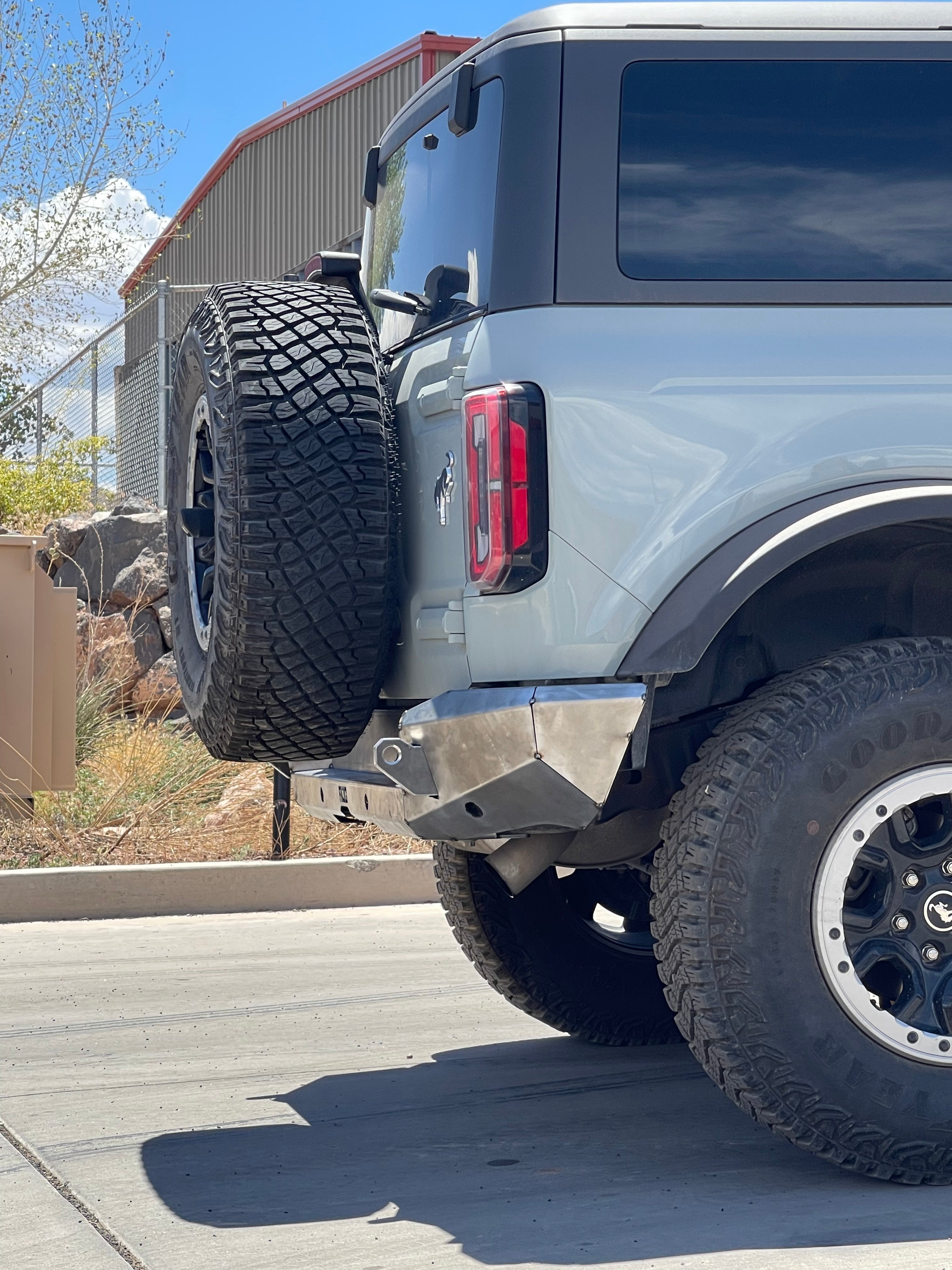 Ford Bronco 2021 + Rear Bumper – Flog Industries